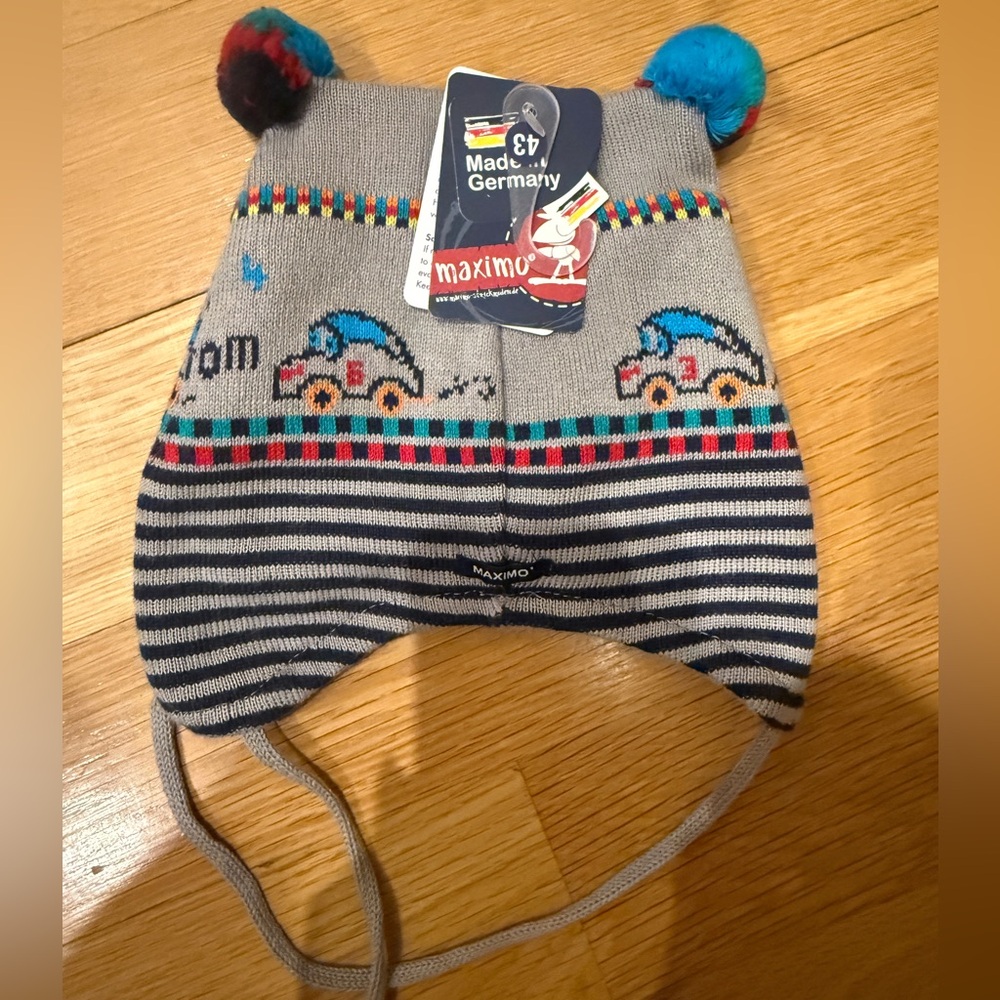Maximos Grey Knit Kids Hat with Blue, Red and Black Pom-Poms NWT